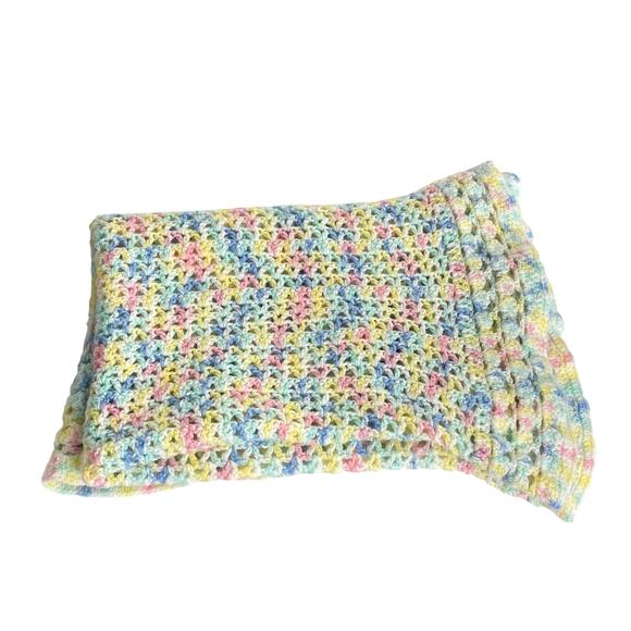 Vintage Handmade Crochet Afghan Throw Blanket 48x41 Pastel Multi Ruffle Hem Baby - Picture 2 of 5